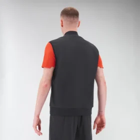 Antoine vest